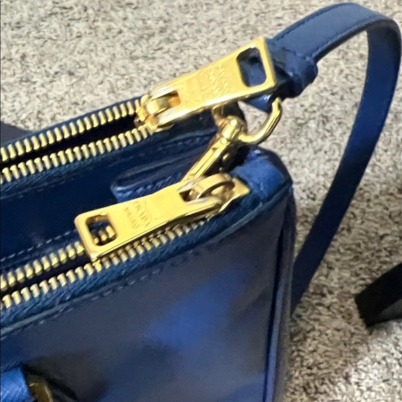 3333 Prada Navy Blue Leather Satchel - Picture 3 of 12